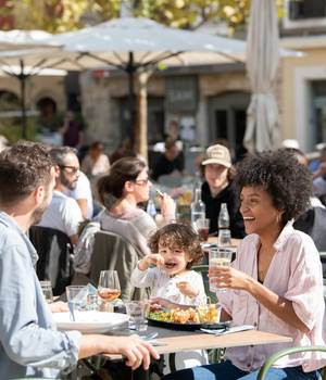 VAL_LEtage-PlaceDesClercs-Famille_2024©JeanDELMARTY_01708.jpg