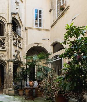 Hotels particuliers romans
