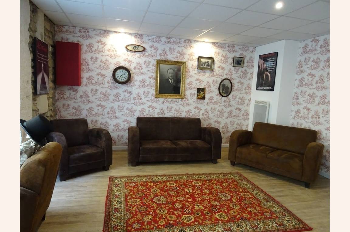 Photo 5