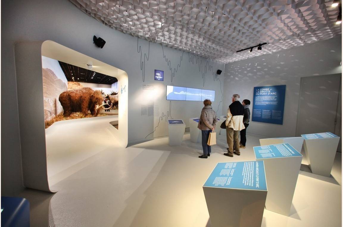 Galerie de l'Aurignacien - Grotte Chauvet 2 Ardèche