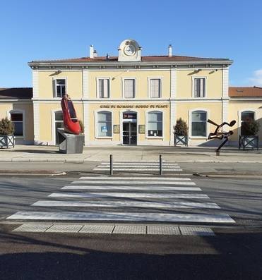 Romans-sur-Isère - 22 février 1849 : Enlèvement du bonnet phrygien, place  du Champ de Mars