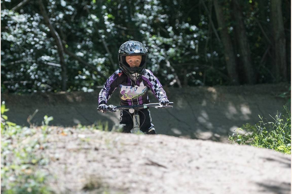 Photo 4