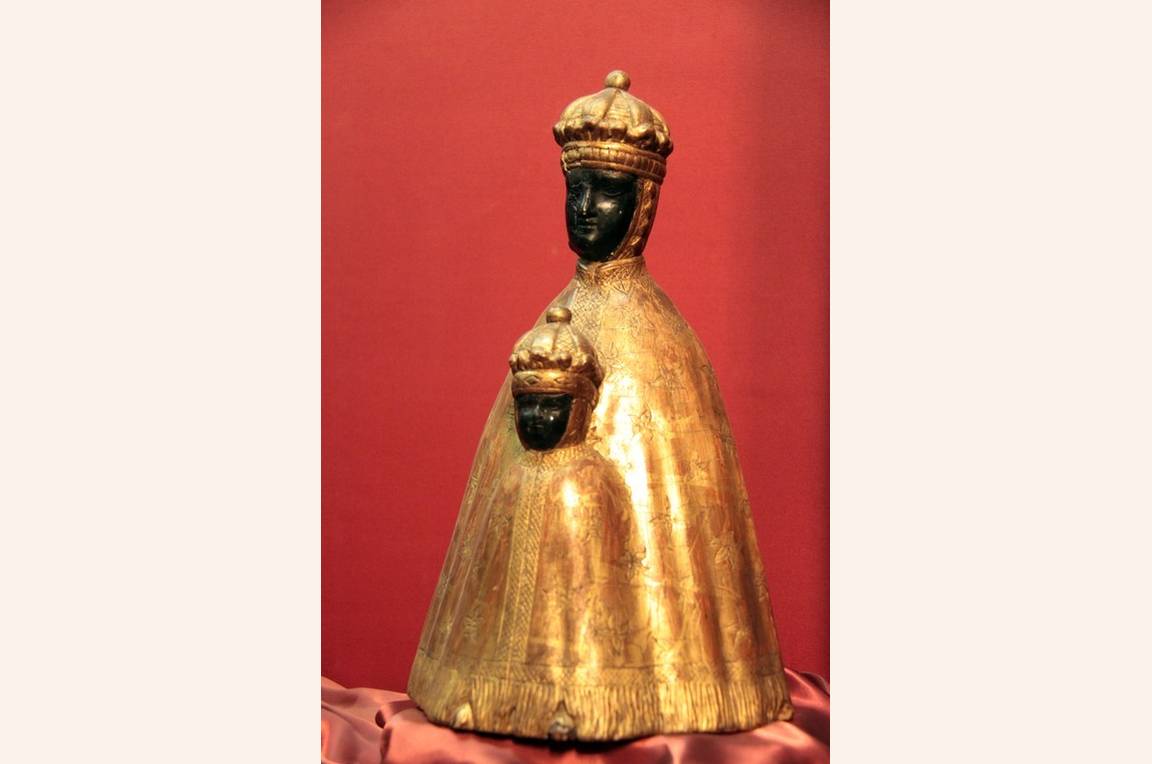 Vierge noire à l'enfant