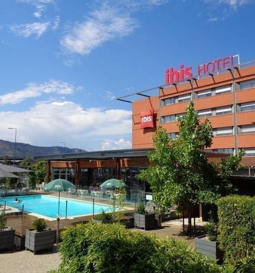 Hôtel-Restaurant Ibis Valence Sud